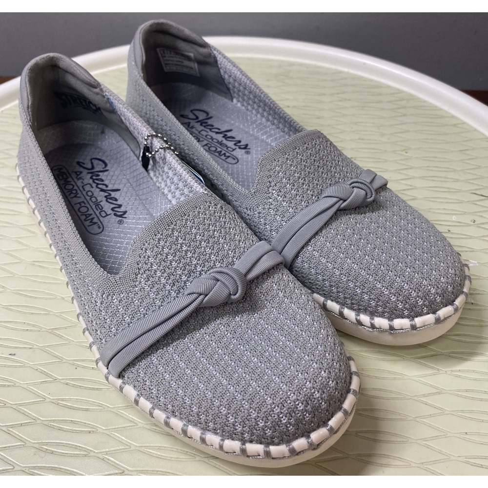 Skechers Women's Slip-On Casual Loafer Flats Shoes Gray Size 5